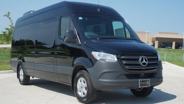 Mercedes Benz Sprinter L502
